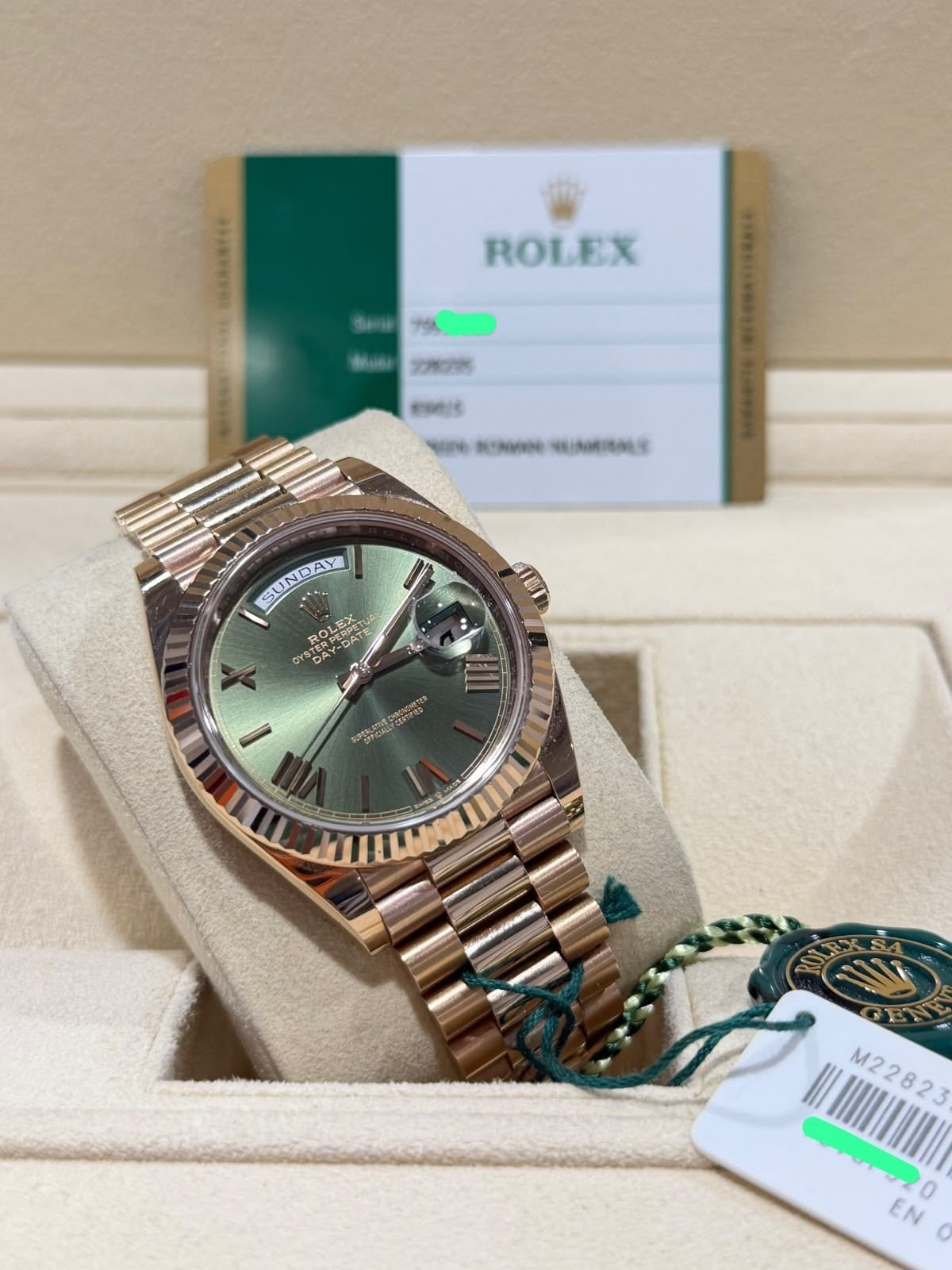 ROLE_X OYSTER PERPETUAL DAY DATE 40 BATTERY