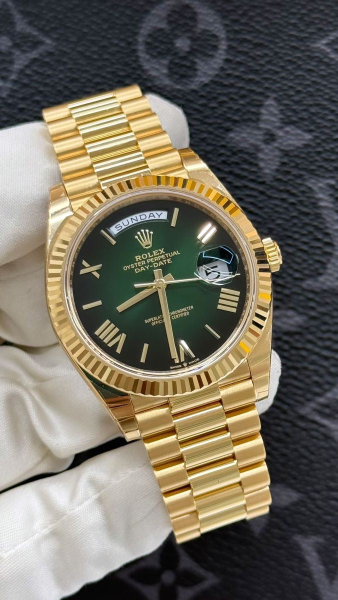 ROLE_X OYSTER PERPETUAL DAY DATE 40 || GOLD GREEN