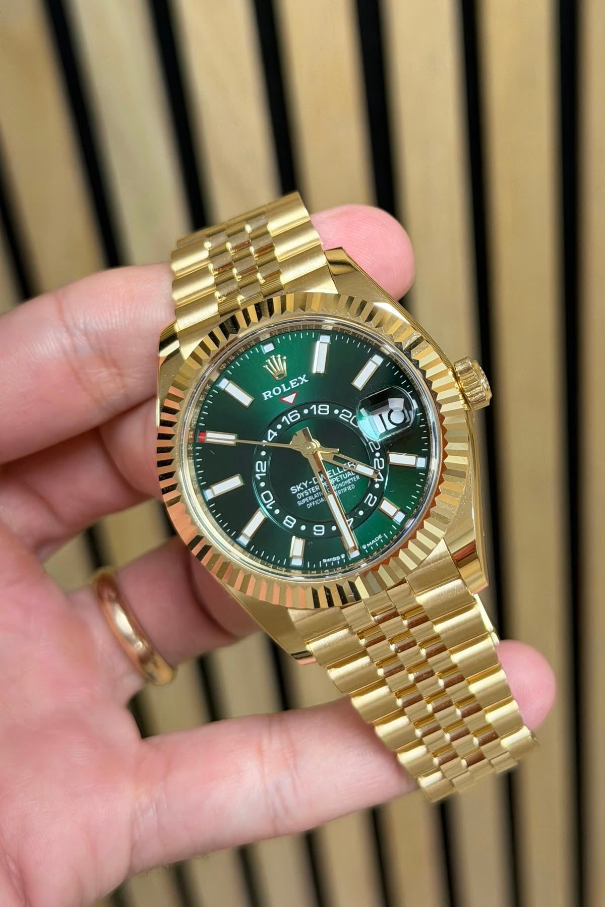 ROLE_X SKY DWELLER || GOLD GREEN
