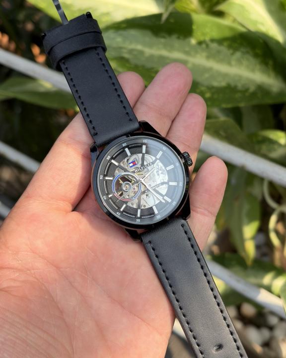 Tommy Hilfiger Automatic || Leather