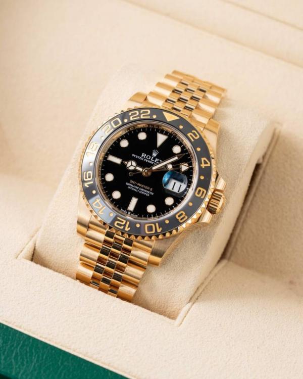 Rolex Gmt master ||  Automatic premium quality Japan