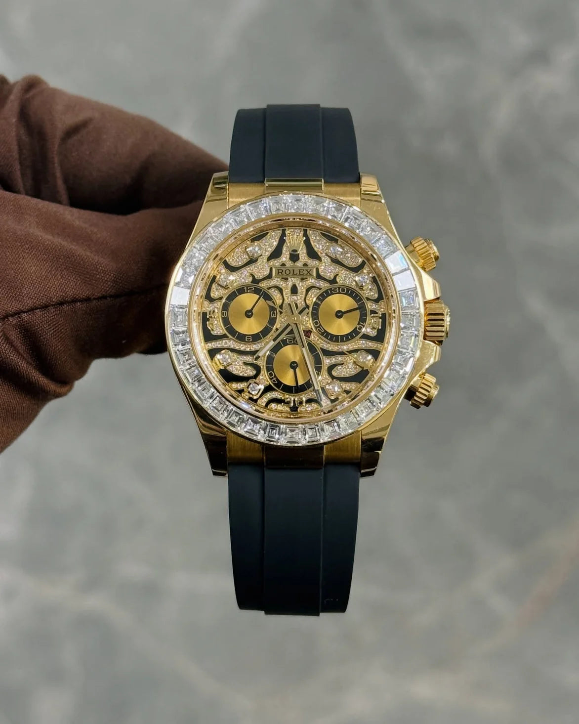 Ro*ex Eye Of The Tiger Silicon Belt Edition Premium Quality Luxury Watch premiumwearing.store